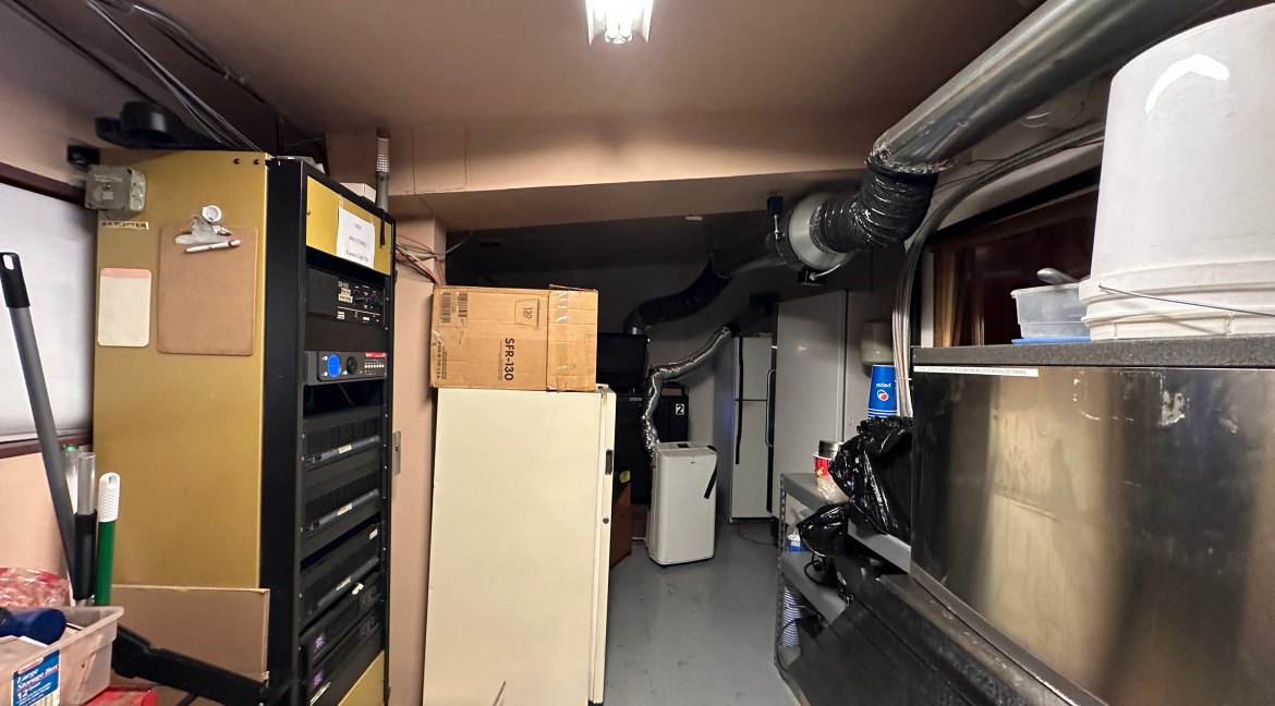 Storage & Utilities (1)