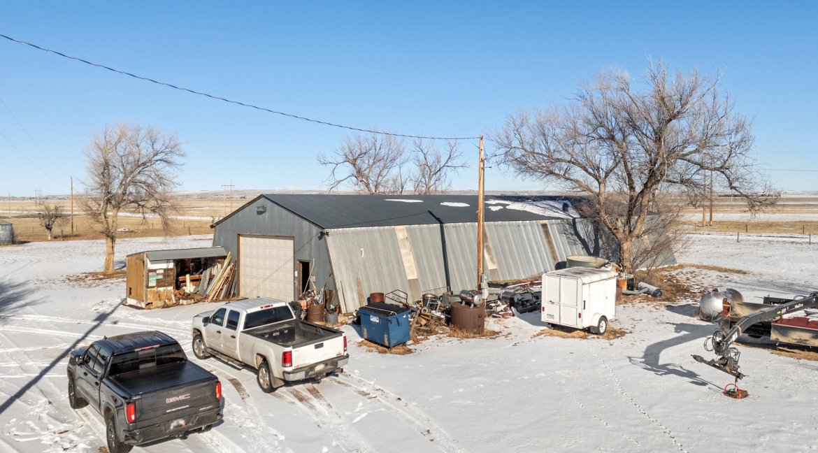 JEB Ranch barn - half heated