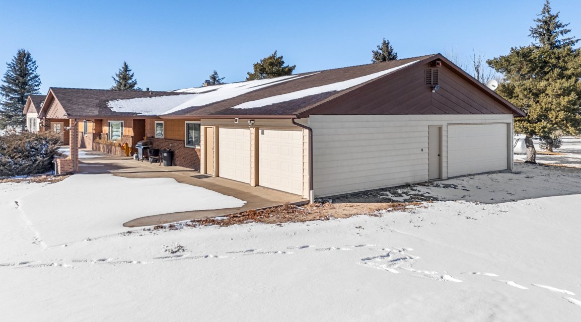 JEB Ranch main residence side view