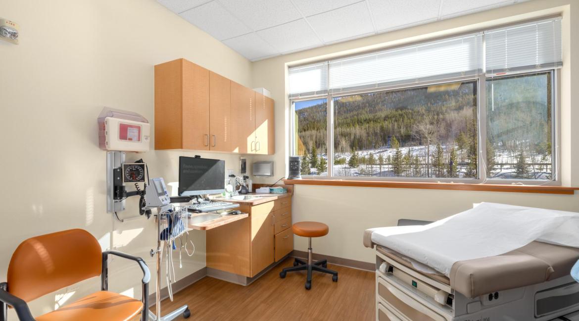 340 Peak One_Suite 260-010