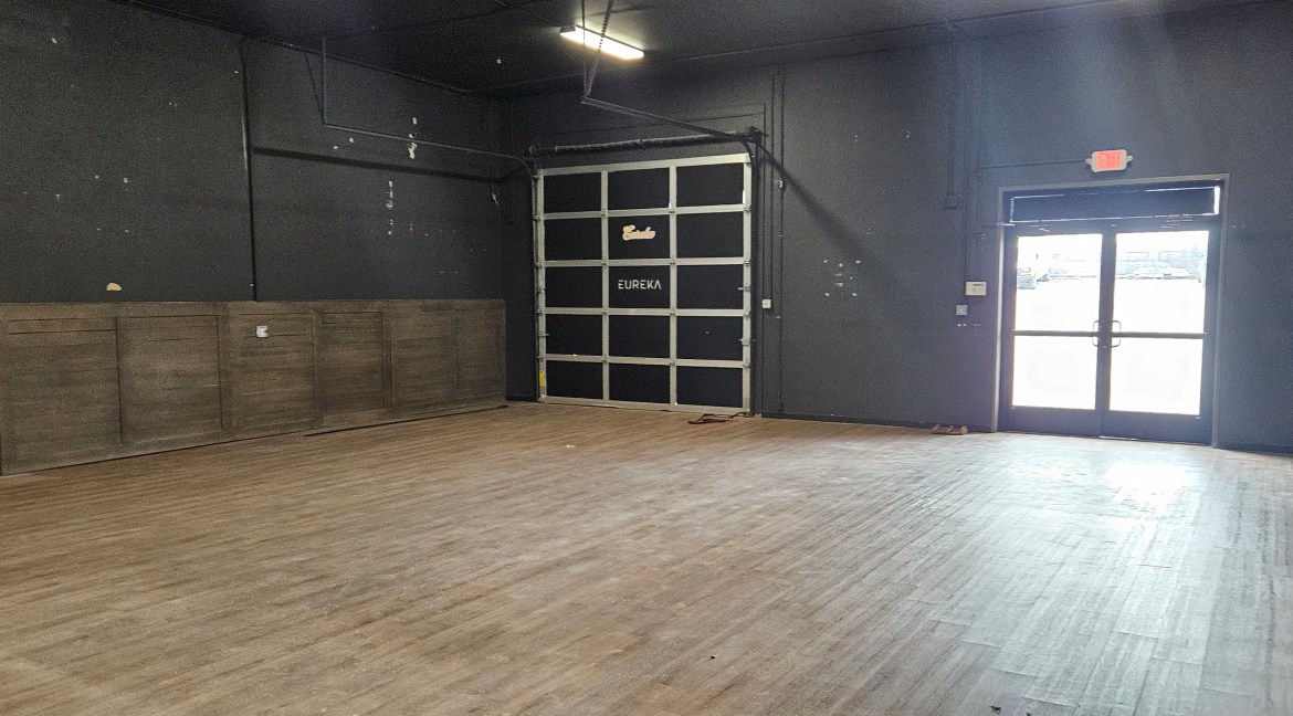 Unit A Common Area (9)