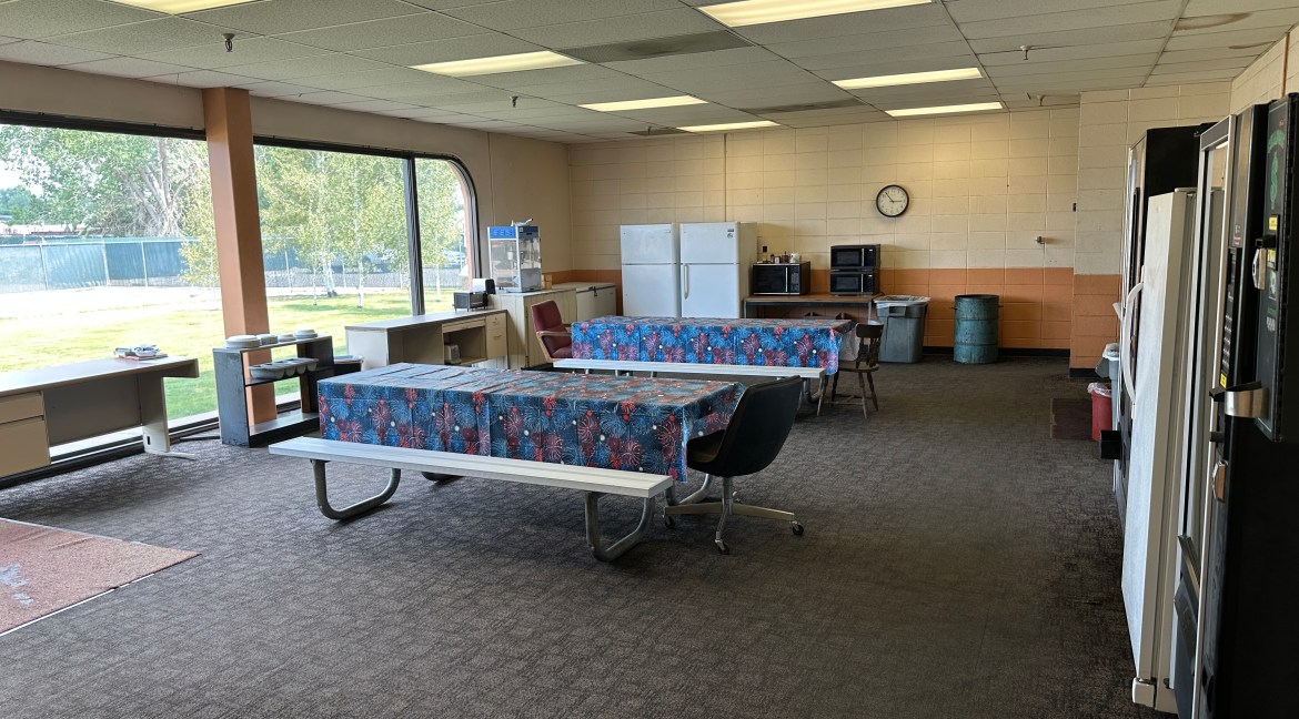 022 Large Employee Break Room