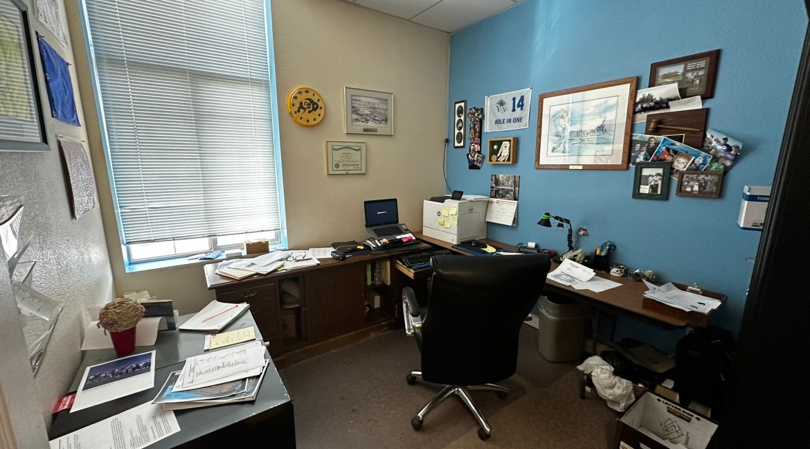 009 - Private Office 3