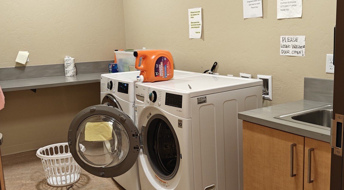 109 Laundry Room 1 E