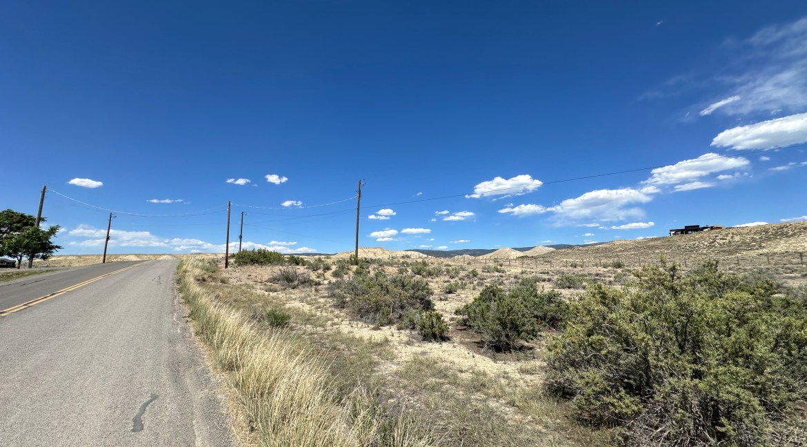 20250616_210340826_iOS