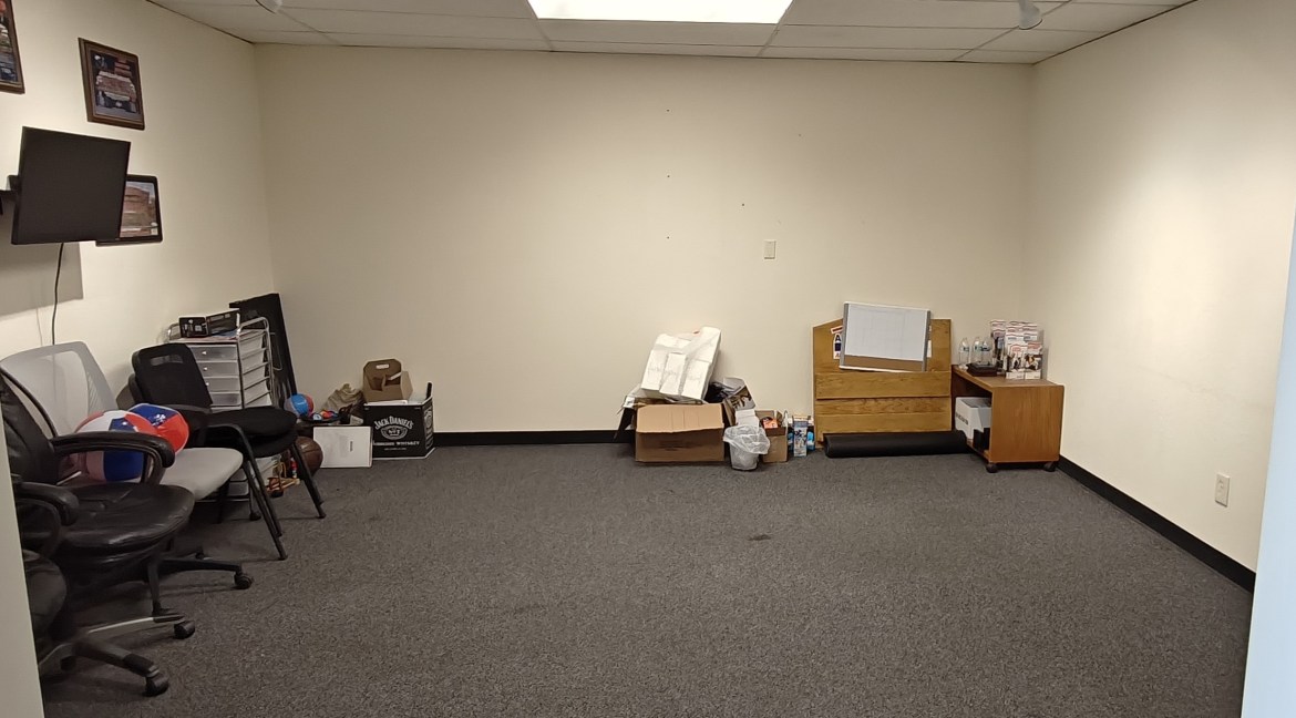 003 - Open Office Space