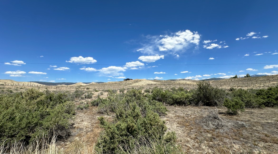 20250616_210354959_iOS