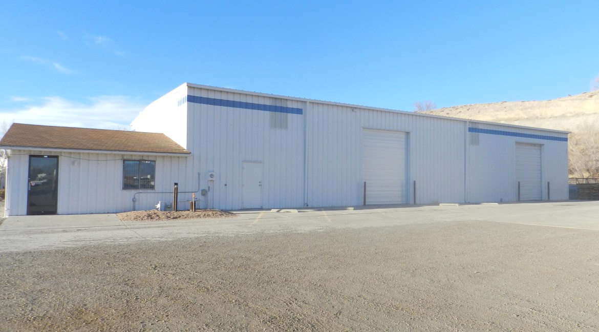 Side view_office and warehouse