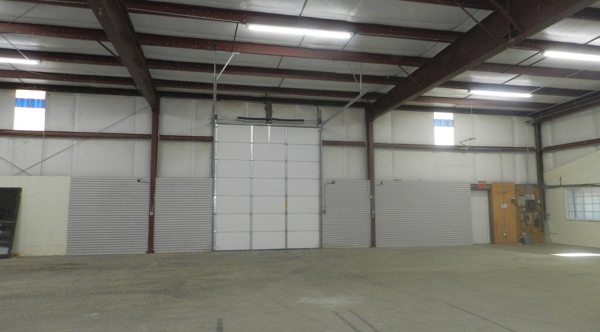 Warehouse - Large overhead doors