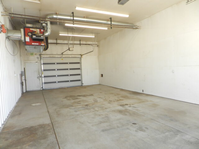 320 Industrial Blvd, Olathe, Olathe, CO