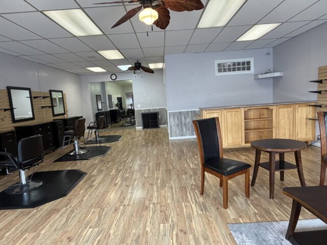 Fully Equip Salon