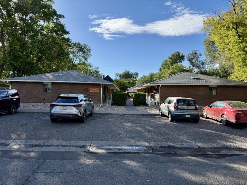Parking (Medium)