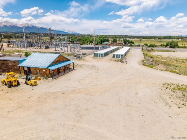 Industrial Office and Warehouse for Lease in Poncha Springs