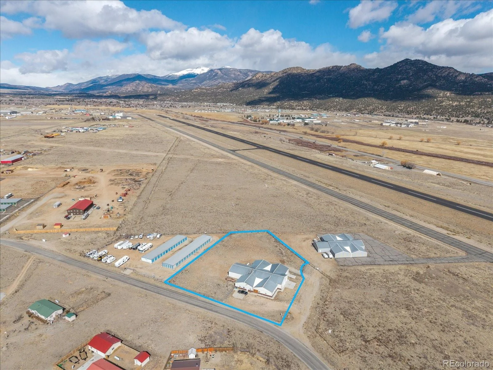 Storage Hangar for Sale in Buena Vista